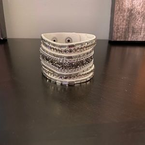 White and silver bracelet
